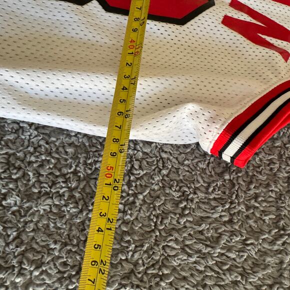 Michael Jordan Authentic Mitchell & Ness NBA Chicago Bulls 84 Rookie Jersey 40-M - Picture 11 of 12